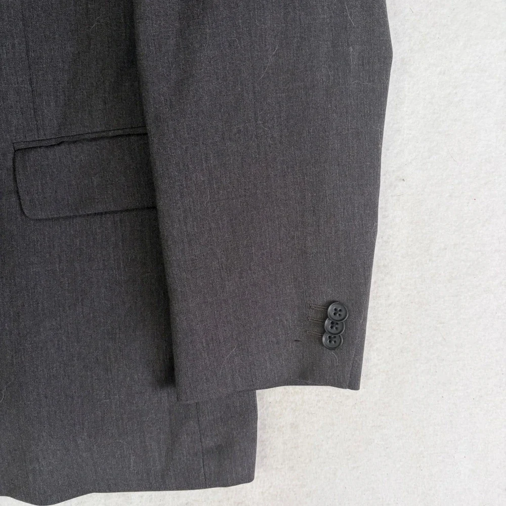 Banana Republic Cerruti Italian Wool Suit Mens 42R Charcoal Gray Classic 2pc